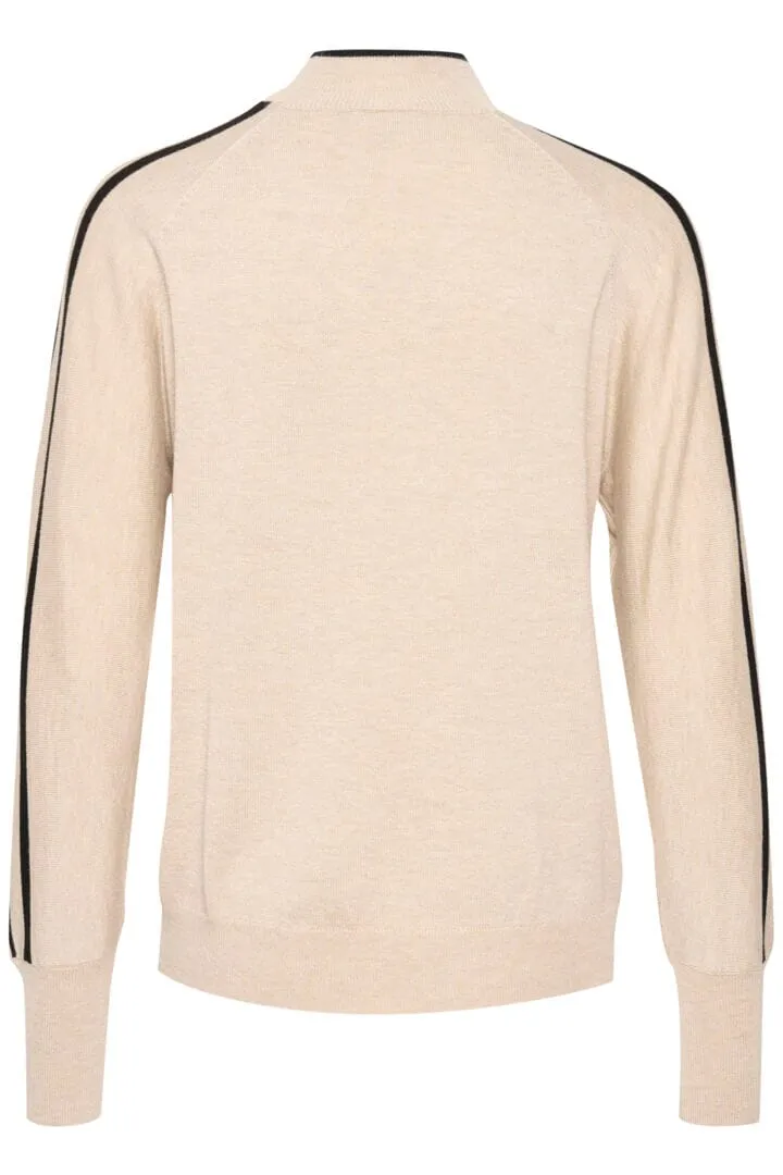 BEIGE KNIT SWEATER WITH STRIPED DETAIL ON SLEEVE