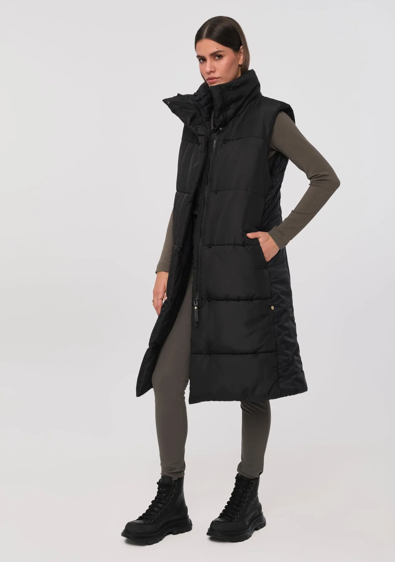 CARAPACE Vest black