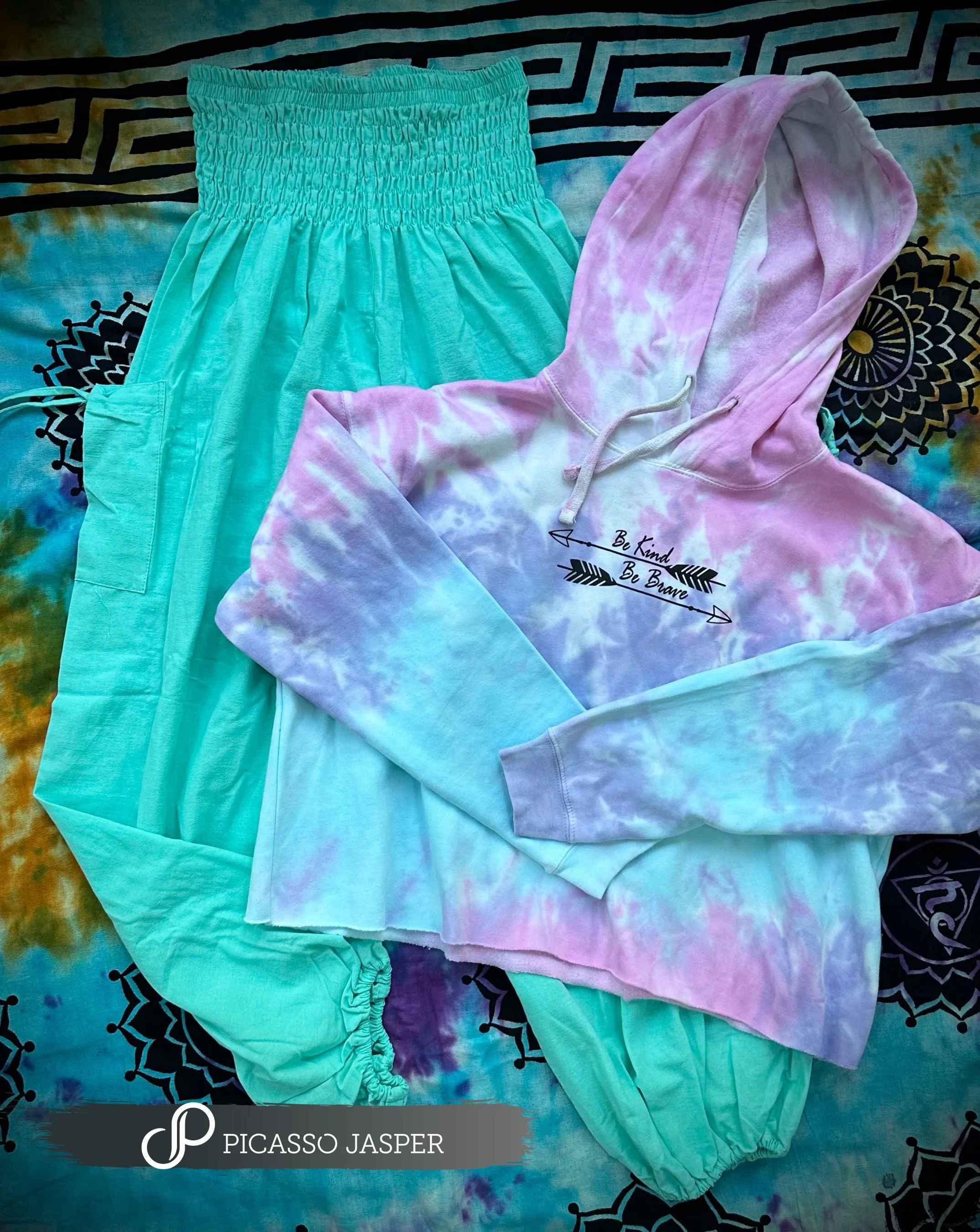 Last Few! Be Kind, Be Brave- Tie Dye Crop Hoodie