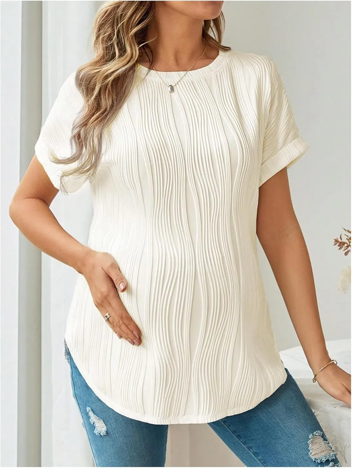OYOANGLE Women's Casual Maternity T-Shirt Textured Short Sleeve Crew Neck Loose Tunic Top Pregnancy Blouse Tee
